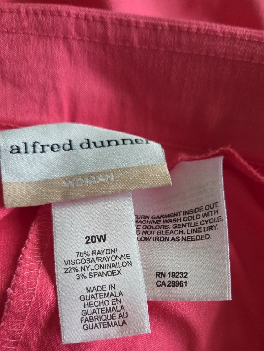 Alfred Dunner Bright Pink/Coral Pull-On Capri Pants - Picture 3 of 3